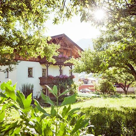 S'Landhaus ノイシュティフト・イム・シュトゥーバイタール エクステリア 写真